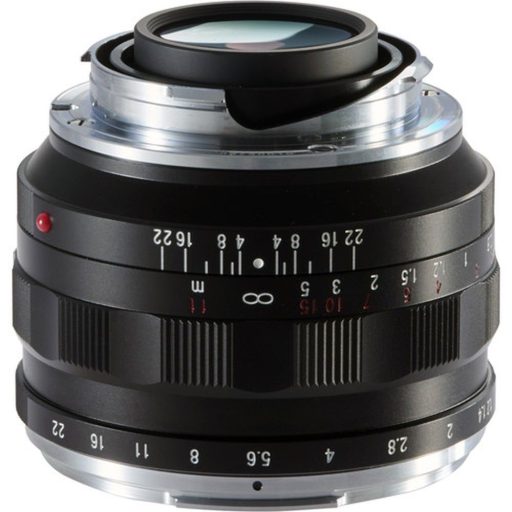 Voigtländer Nokton 40mm F1.2 ASPH lens