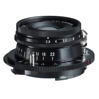 Voigtländer Heliar 40mm f/2.8 asph. VM black lens